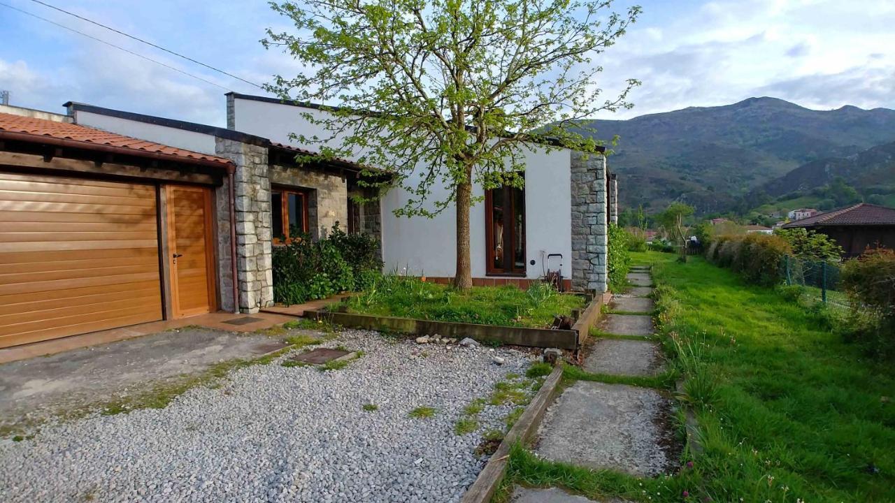 La Calma De Llanes Villa Buitenkant foto